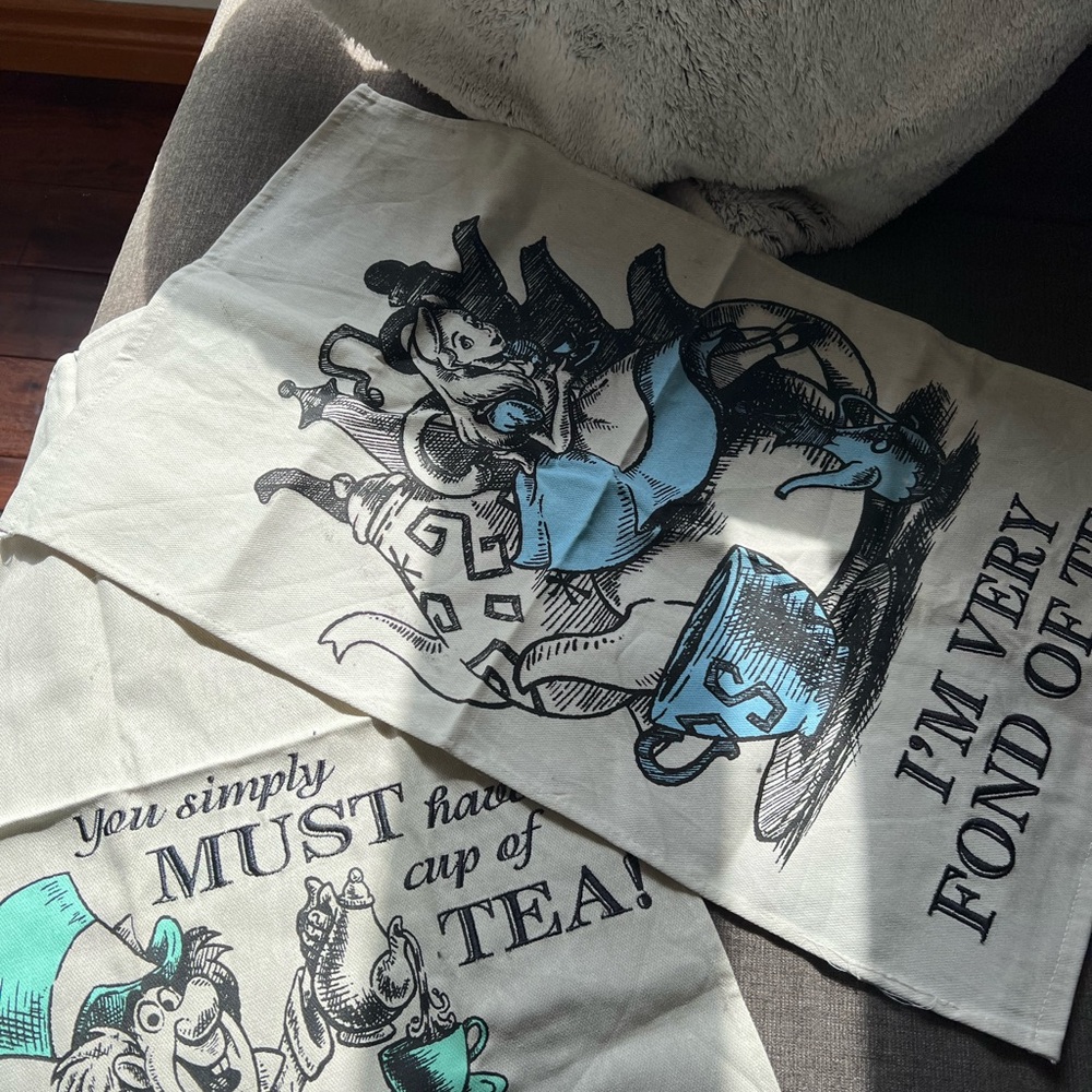 Alice in Wonderland Tea Towels